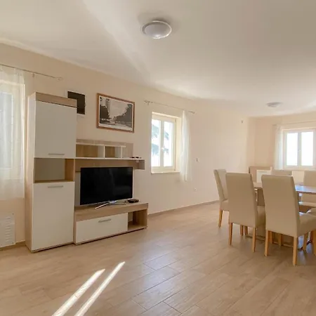 Bonazza Apartmán Novigrad Istria