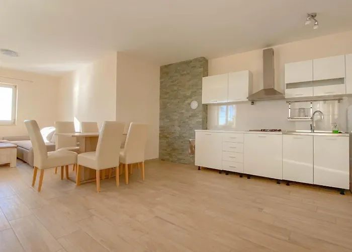 Bonazza * Novigrad Istria